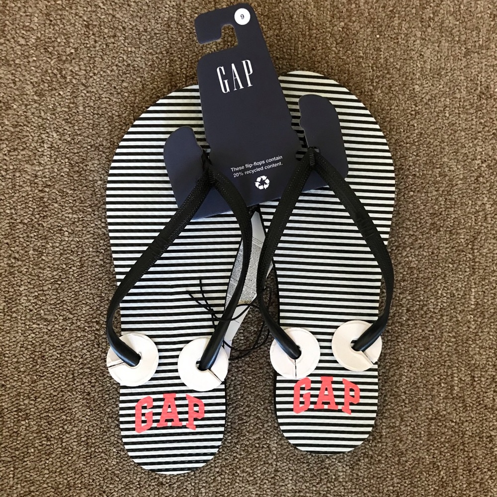 Gap Flip Flop